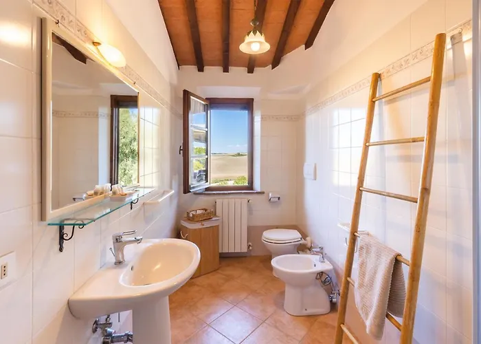 Le Fraine - & Olives Glamping مزرعة للإقامة *