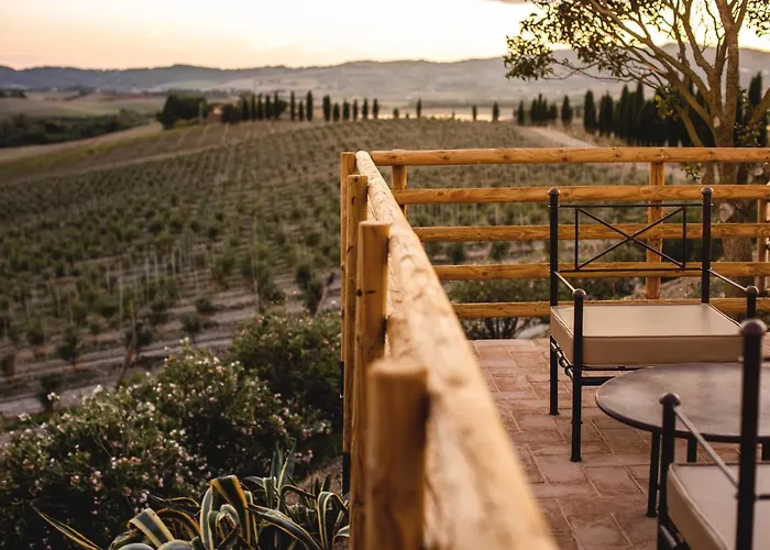 Le Fraine - & Olives Glamping مزرعة للإقامة سانتا لوتشي