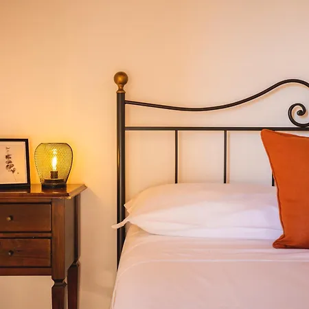 Alloggio per agriturismo Le Fraine - *