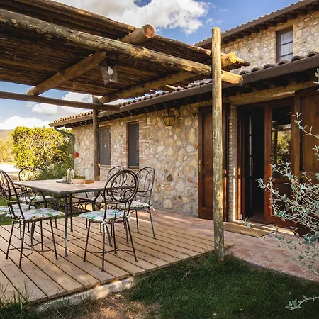Le Fraine - Alloggio per agriturismo Santa Luce