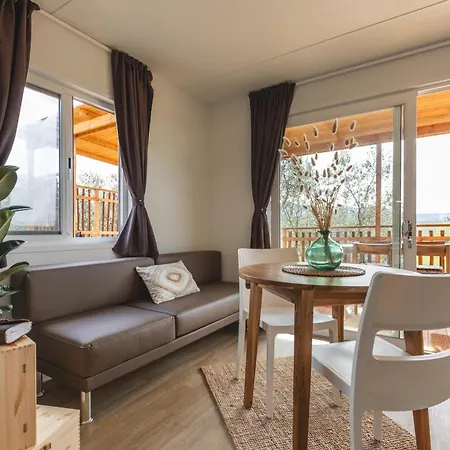 Le Fraine - Alloggio per agriturismo Santa Luce
